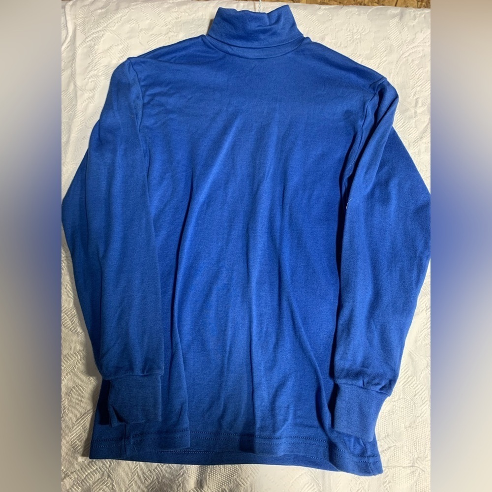 Women blue ski shirt